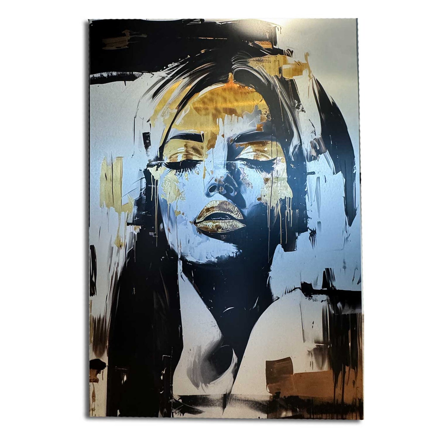 ICON OF LUXURY & STYLE - Aluminium + Varnish