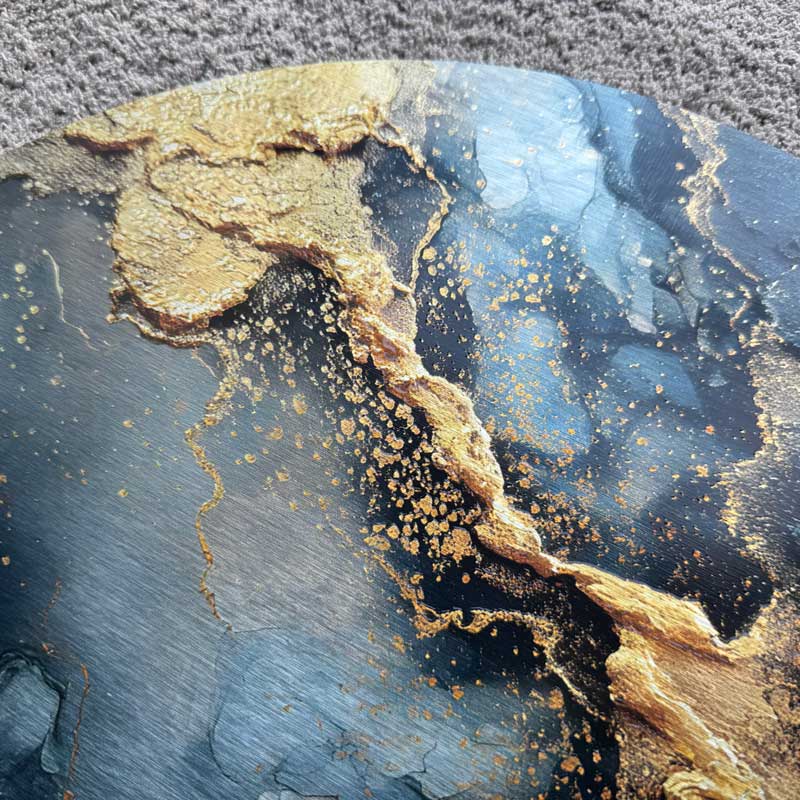 Fiery Silence - Round Aluminum + Varnish