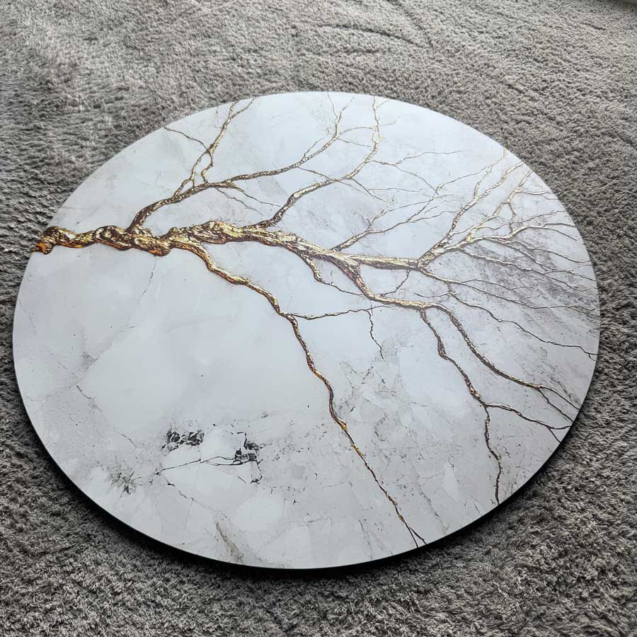 Golden Tree – Round Aluminum + Varnish