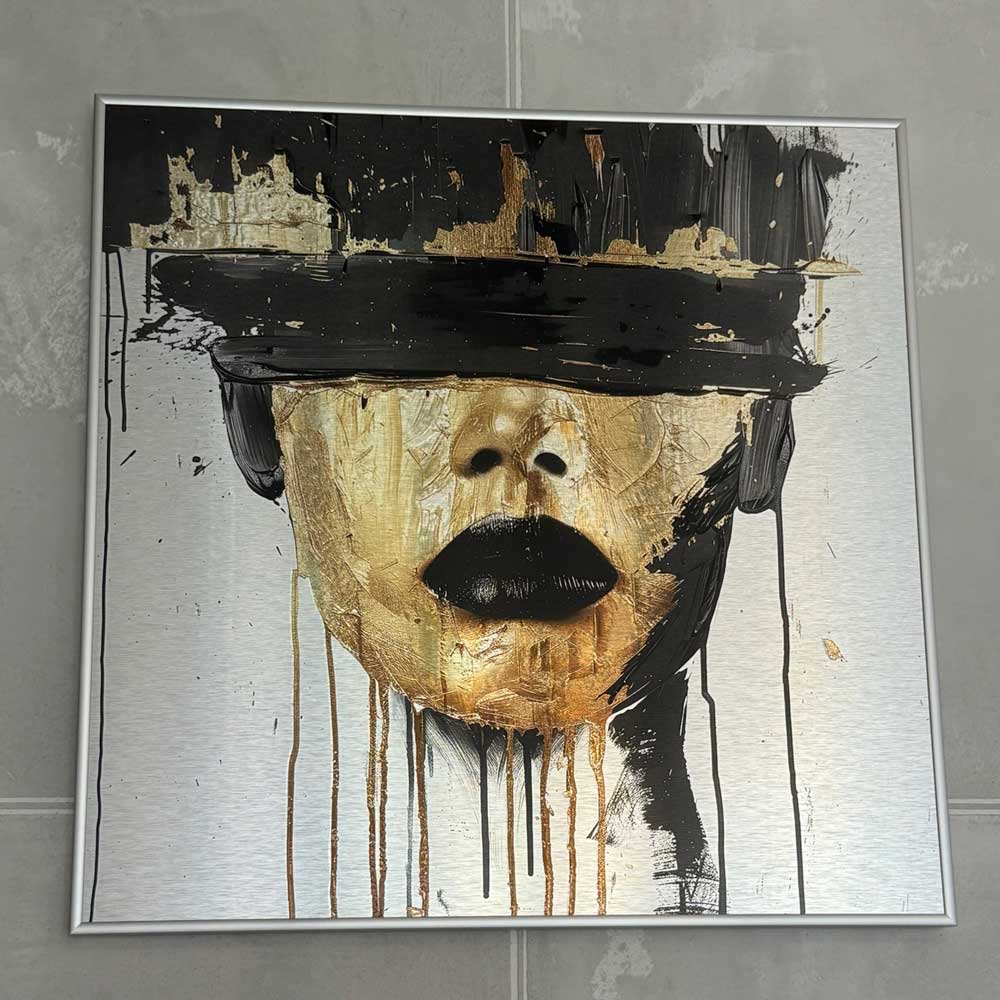 Hidden Emotions - Aluminium + Varnish