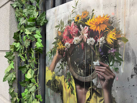 Surreal Gardener - Aluminium
