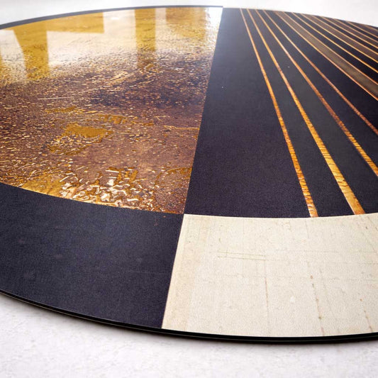 Center of Calm - Round Aluminium + Varnish