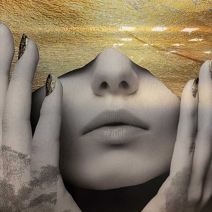 Inner Light –  Aluminum + Varnish