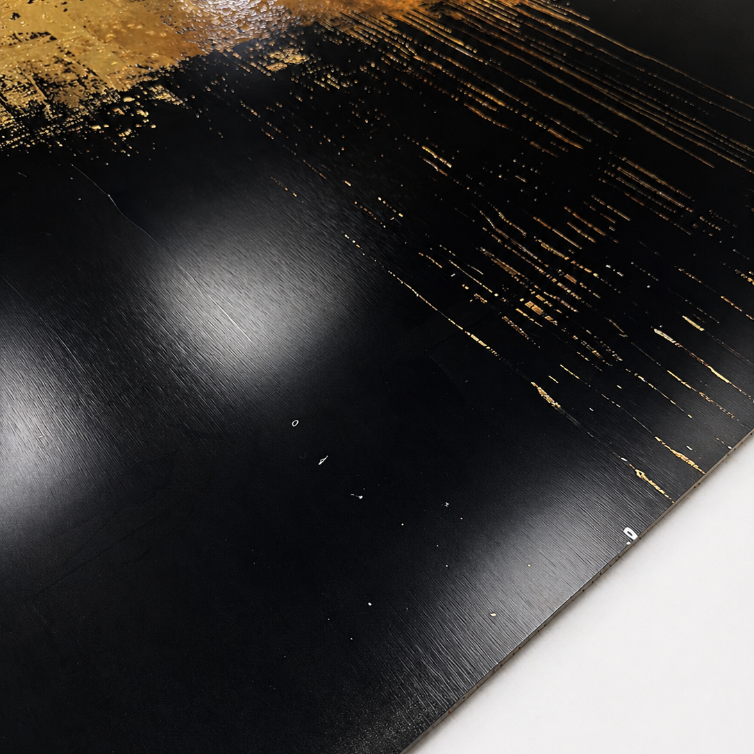 Golden Fall - Aluminium + Varnish
