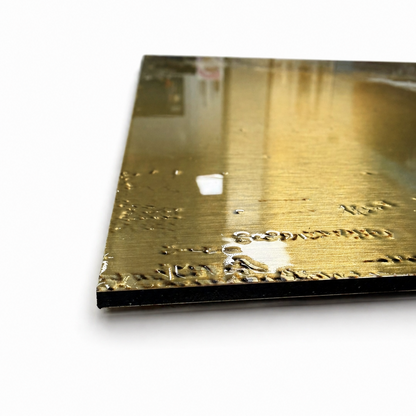 Golden Fall - Aluminium + Varnish