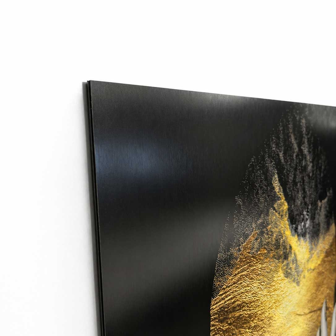 Inner Light –  Aluminum + Varnish