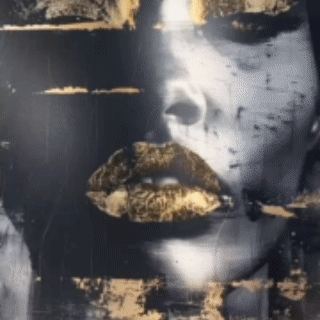 Golden Silence - Aluminum + Varnish