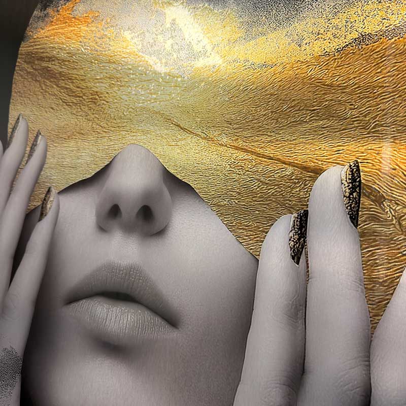 Inner Light –  Aluminum + Varnish