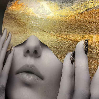 Inner Light –  Aluminum + Varnish
