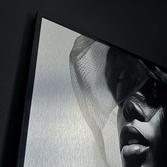 Elegant Lady - Aluminium