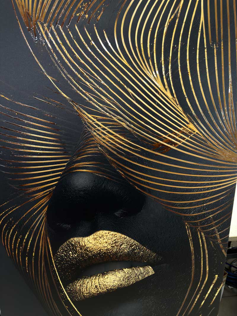 Luxury Silence - Canvas + Varnish
