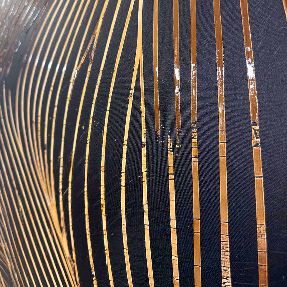 Luxury Silence - Canvas + Varnish