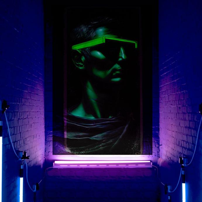 neon glasses wall art print glow in the dark art canvas man wearing neon green sunglasses underground lights uv lempa glowing art