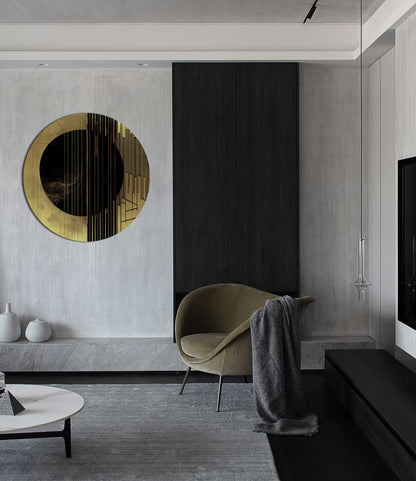 Round aluminum artwork “Black Symmetry” with black and gold lines – modern interior accent.